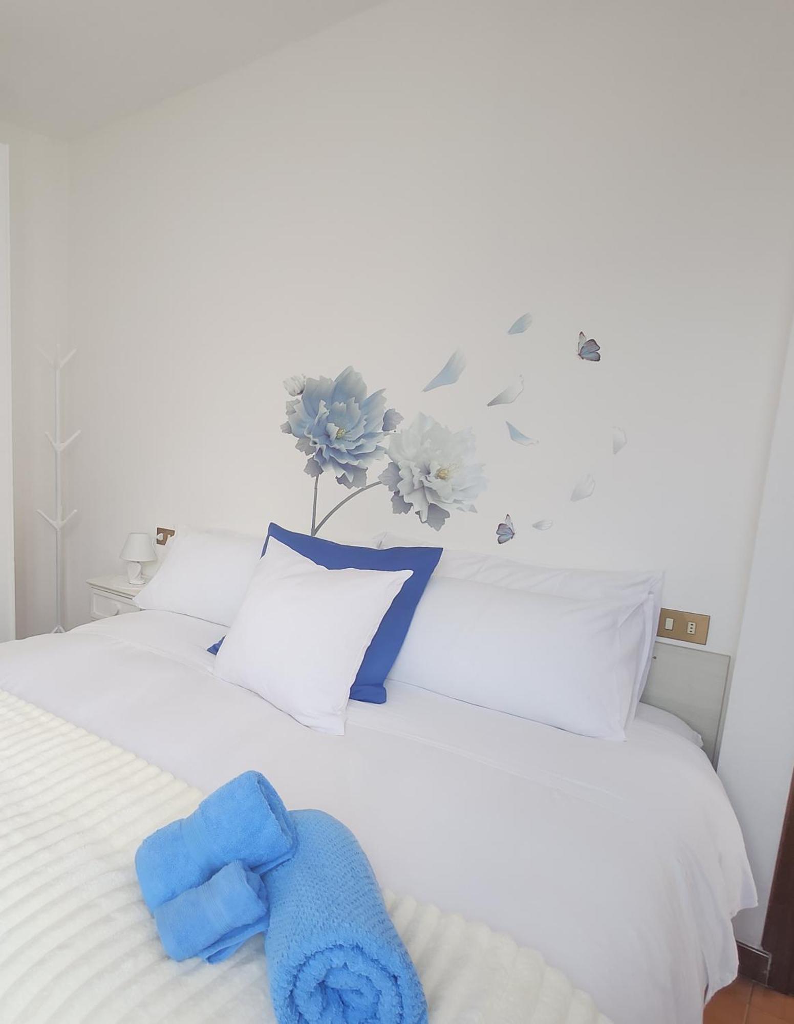 Laura'S Cottage With Lake View, Detached, 5 Kilometers From Varenna Lierna Ngoại thất bức ảnh